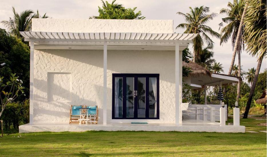 Laemsing Whitehouse Resort Laem Sing Zimmer foto