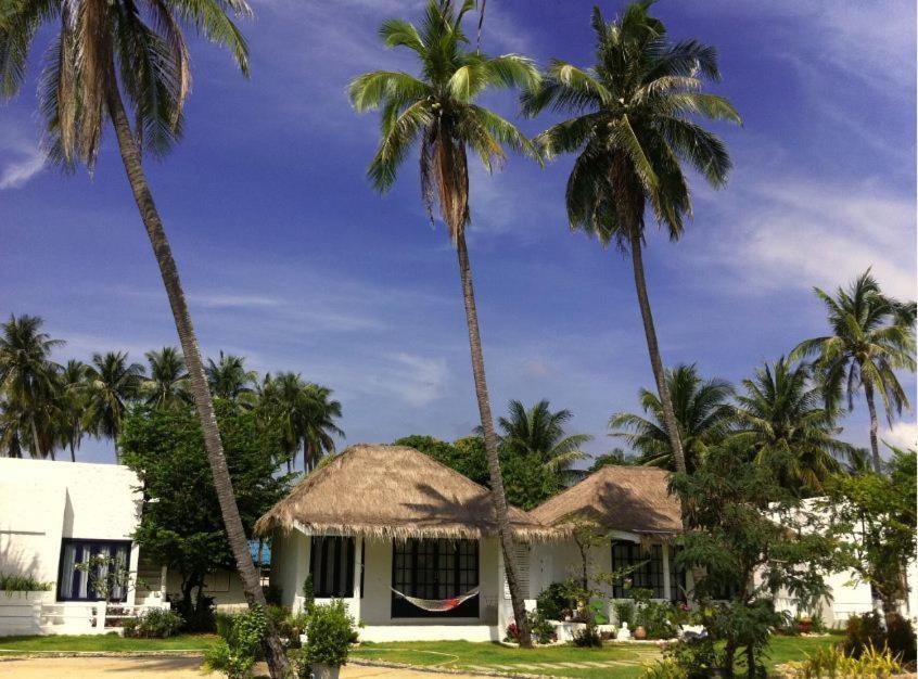Laemsing Whitehouse Resort Laem Sing Zimmer foto